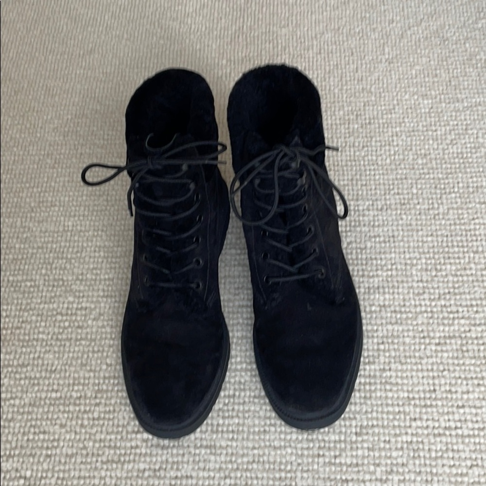 Vince Hayes 2 Black Suede Boot 8.5